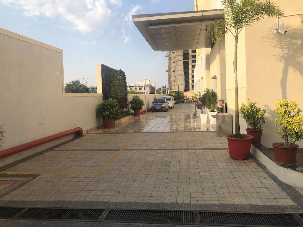 Holiday Inn Express Nashik Indira Nagar By Ihg Extérieur photo